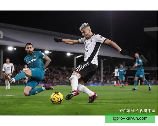 足球历史比分变化趋势引发分析，关注未来赛事表现。